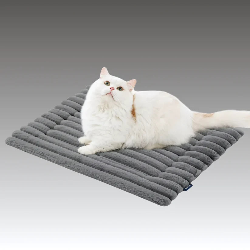 WarmPro™ – Self-Warming Pet Mat